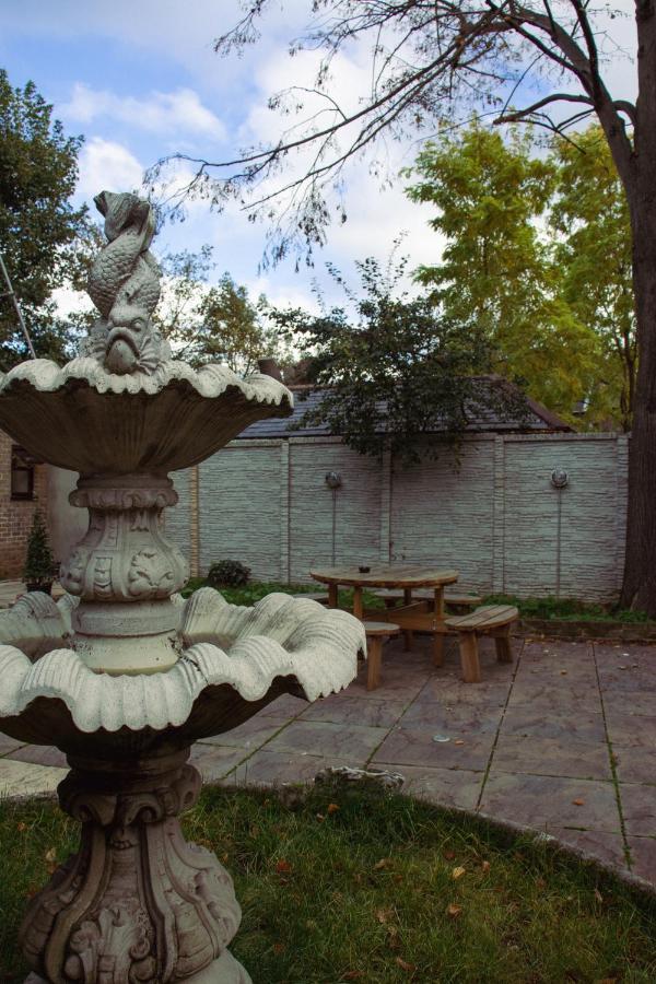 Fountain Hotel Londra Dış mekan fotoğraf